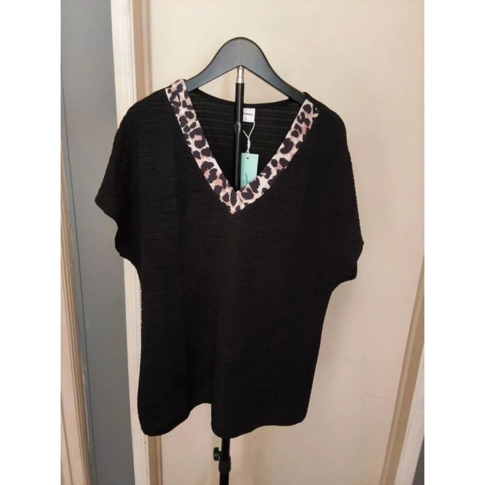 • Wiholl Black Textured Leopard (NWT)